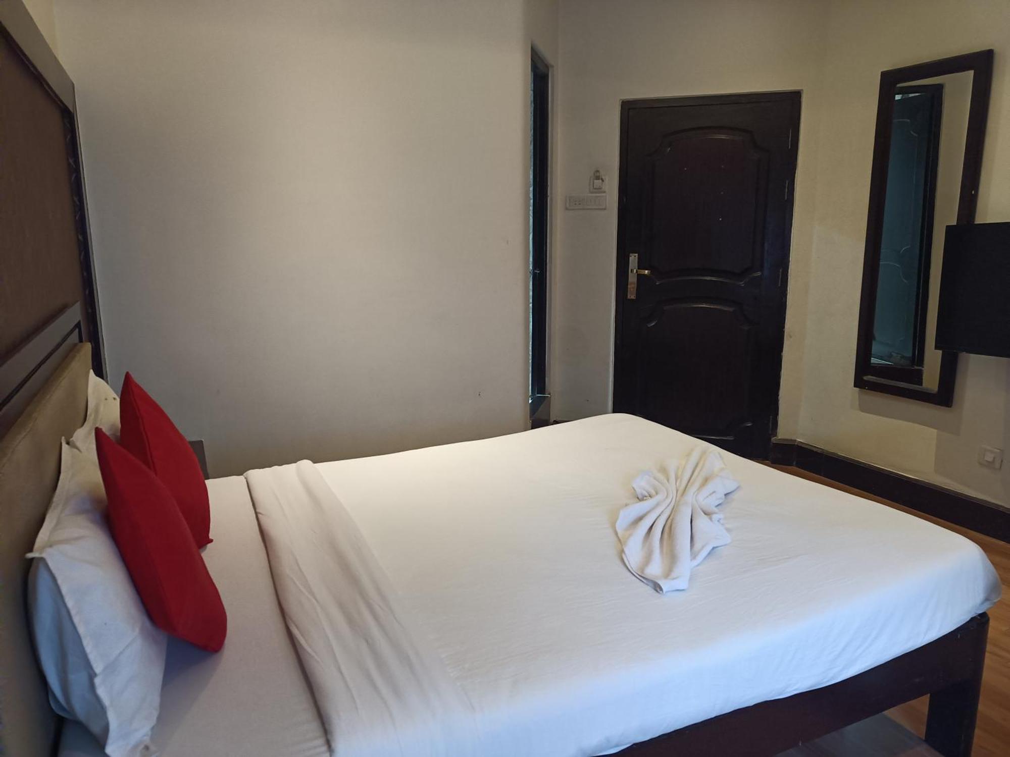 Hotel Serene Shillong Exterior photo